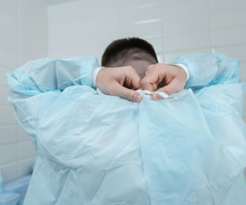 Disposable Isolation Gowns